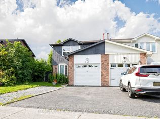 242 Braymore Blvd, Toronto, ON M1B2G8