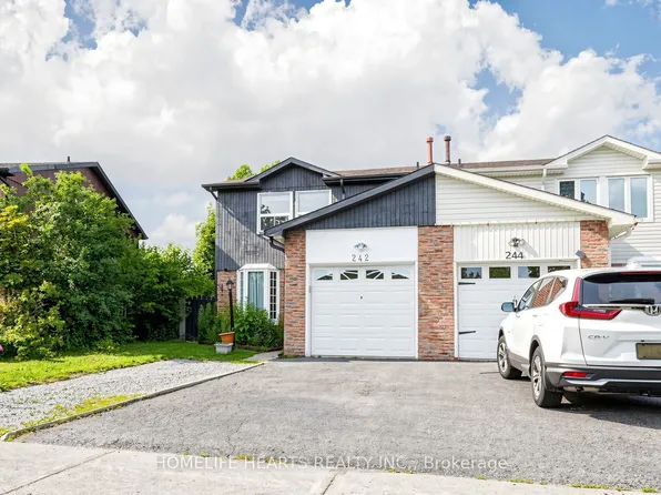 242 Braymore Blvd, Toronto, ON M1B 2G8