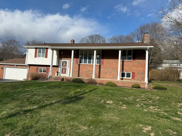 90 Rolling Ridge Rd, Hamden, CT 06518