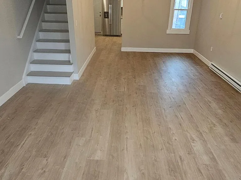 2065 E Somerset St — Photo 31