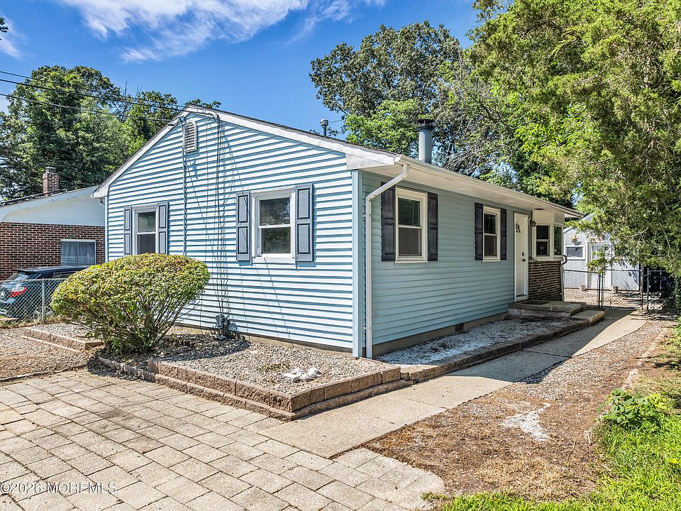 1st image of 123 W Point Pleasant Avenue