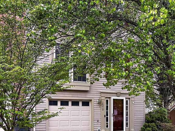 3rd image of 14210 Glade Spring Dr