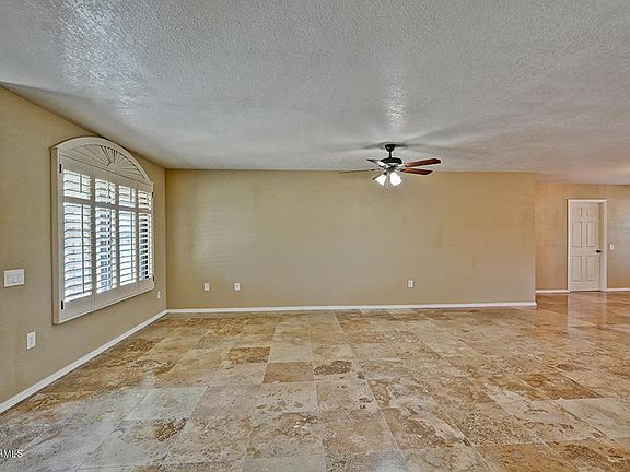 4th image of 12410 Cougar Dr