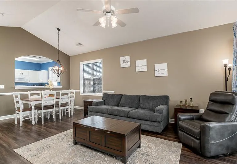 6203 Catalina Dr #THE HAVENS1031 — Photo 1