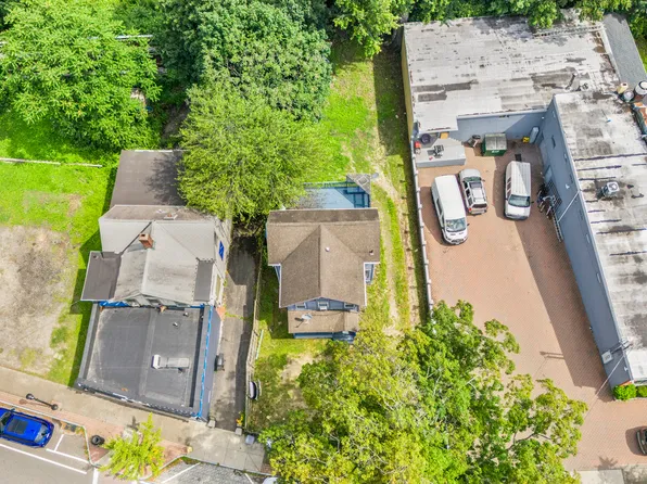 77 Cedar Street, Norwalk, CT 06854