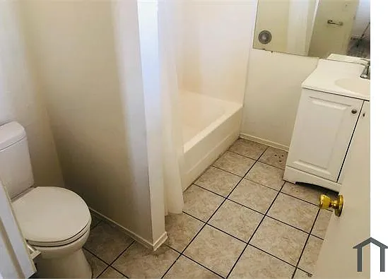 1832 Goldfield St #2 — Photo 5
