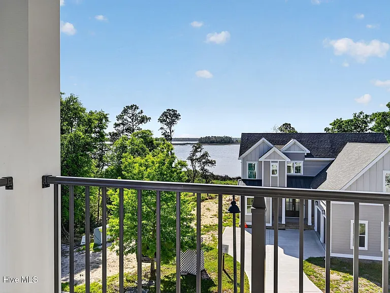 3609 Watercraft Ferry Ave — Photo 31