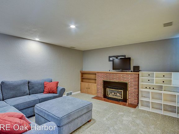 4th image of 553 SE Neil St