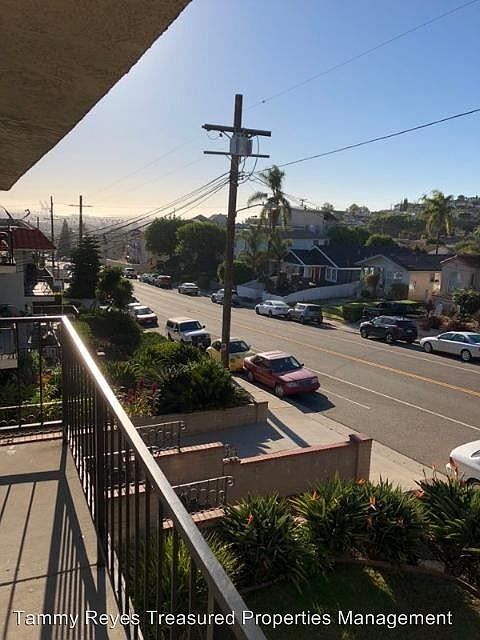 1st image of 970 W 19th St APT 6
