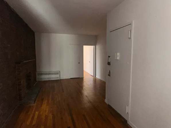 522 East 88th Street image 4 of 10