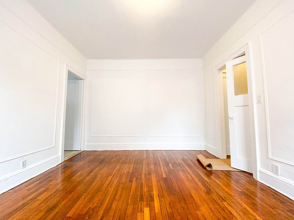 1st image of 3411 33rd St APT 3F