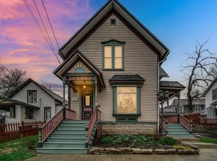 268 Seneca St, Elgin, IL 60120