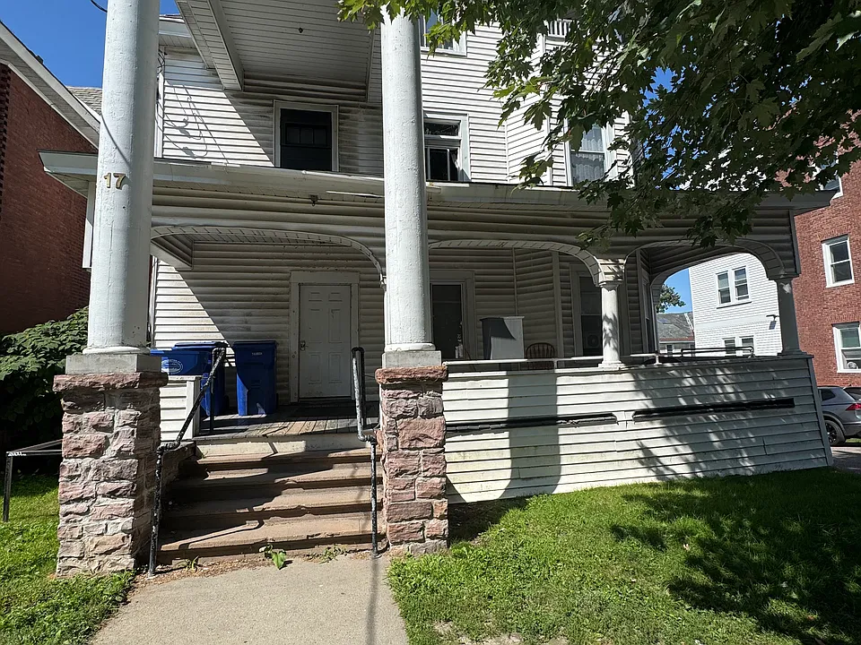 17 S Willard St #1