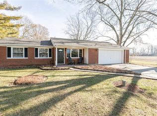 2732 Howards Cir, Xenia, OH 45385