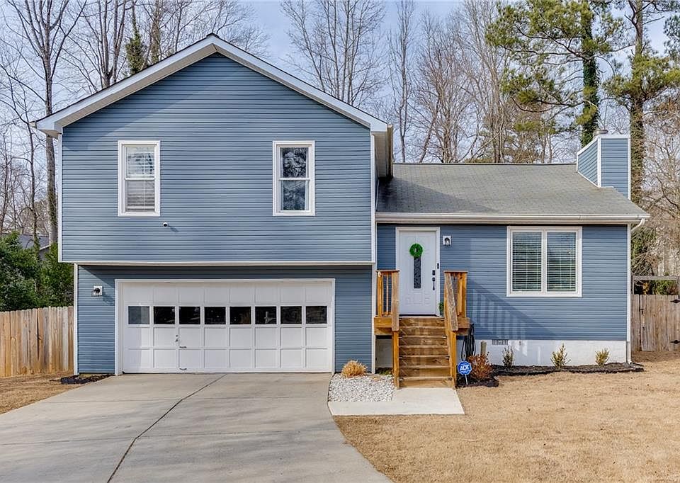1st image of 632 Hidden Springs Ct