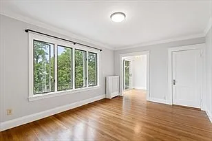 4 bed, 1.5 bath, 2000 sqft, $3,800 — Photo 2