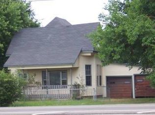 302 S Main St, Muldrow, OK 74948