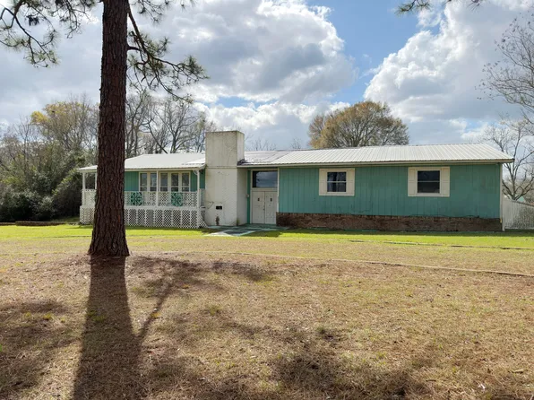 22121 Highway 331, Laurel Hill, FL 32567