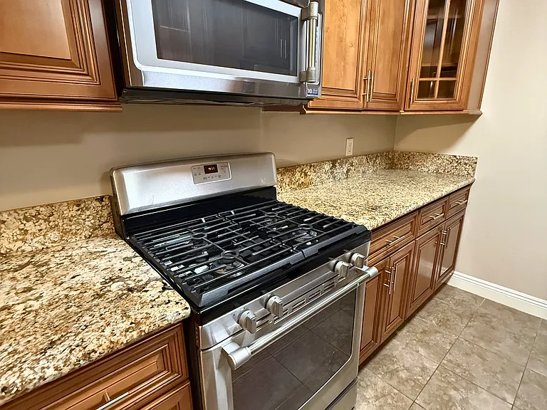 276 S Sierra Madre Blvd #2 — Photo 6