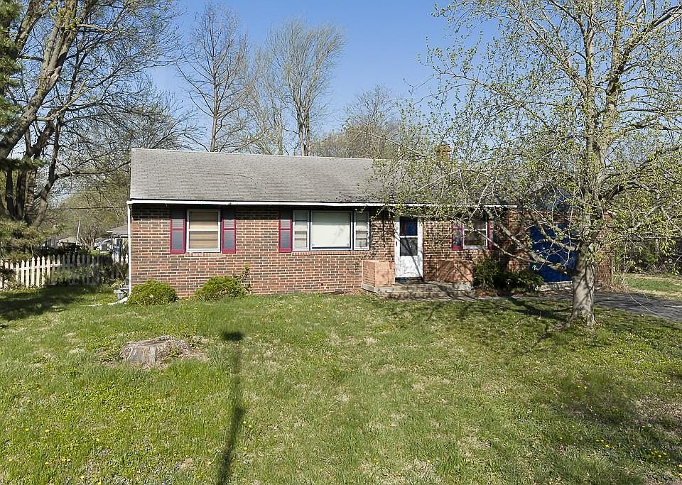 1st image of 2606 S Berry Ave