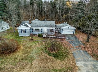 14 Lloyd Rd, Waterville, ME 04901