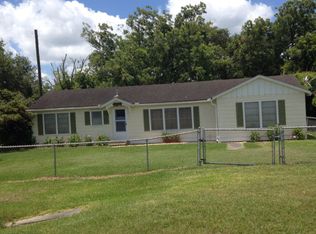 10662 State Highway 185 S, Victoria, TX 77905