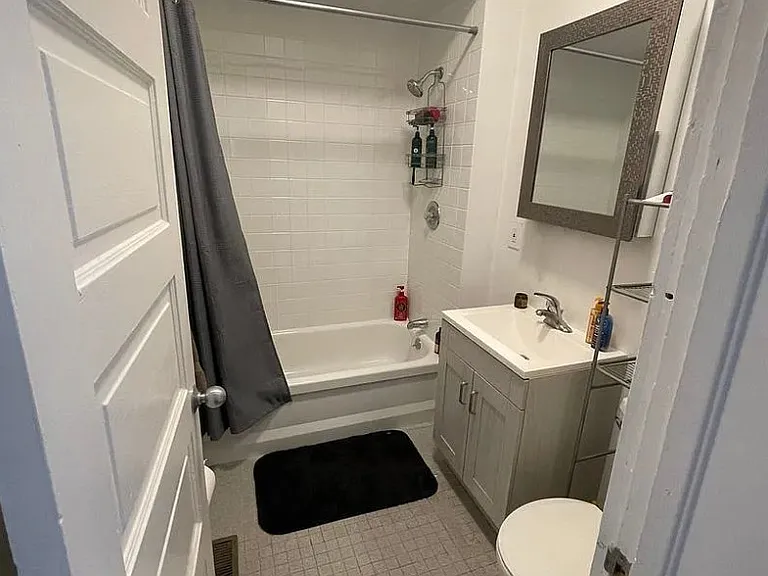 2703 N Magnolia Ave — Photo 2