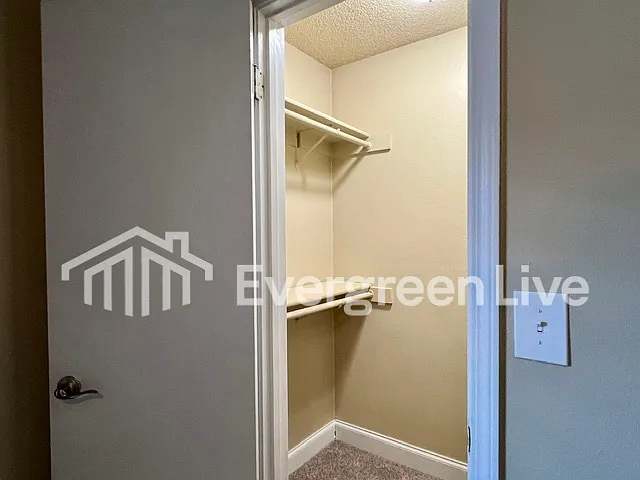 109 Barnsbury Ct — Photo 9