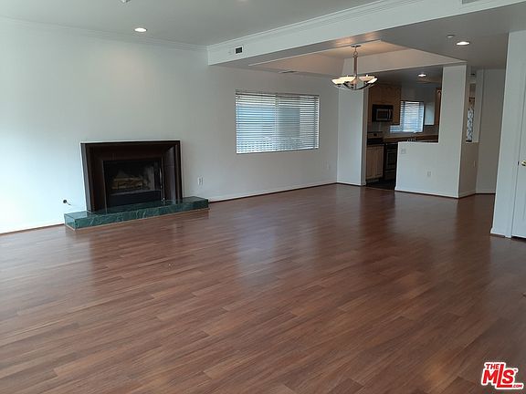 4th image of 1414 S Saltair Ave APT 102