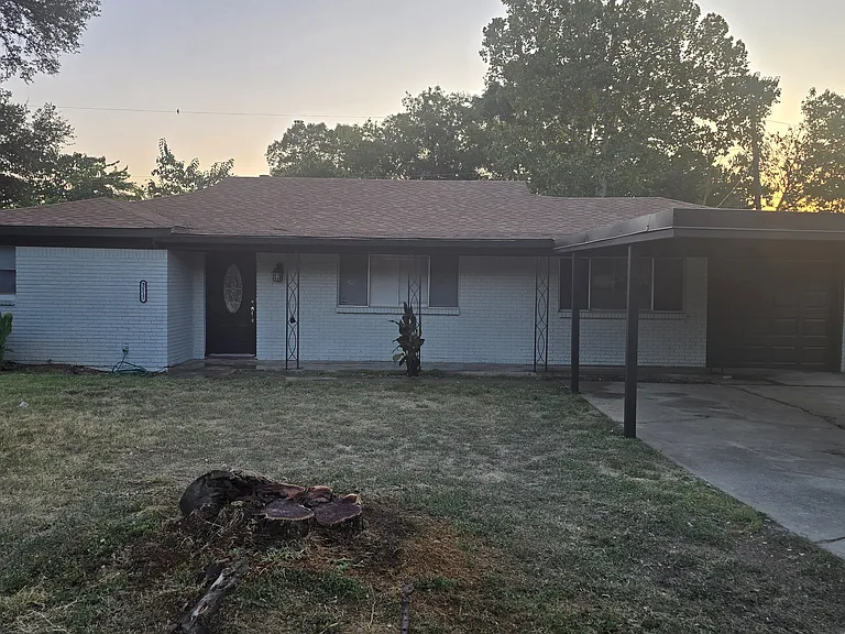 3813 Shawnee Trl — Photo 2