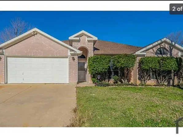 8604 Busch Gardens Dr, Fort Worth, TX 76123
