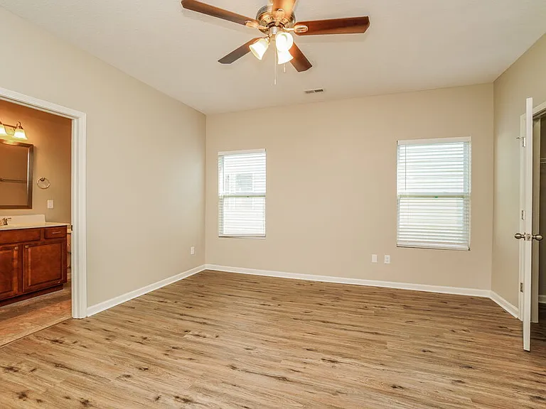 4001 Blue Mountain Cir — Photo 12