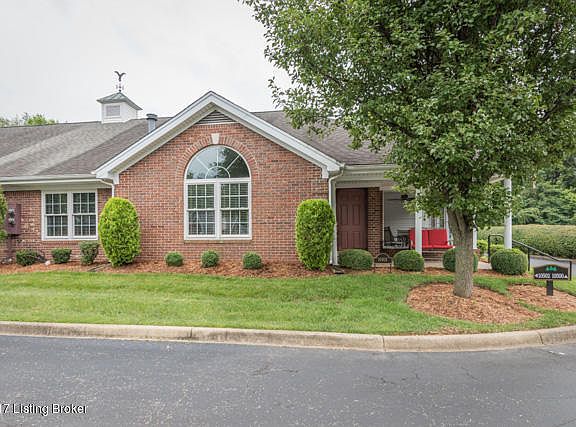 3rd image of 10502 Eagle Pines Ln