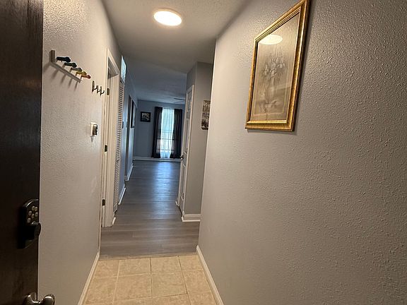 5th image of 11914 Gravois Rd APT 7