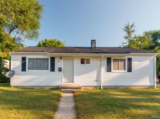 2705 Peachcrest St, Ypsilanti, MI