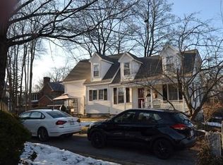 17 Wentworth Ave, Lowell, MA 01852