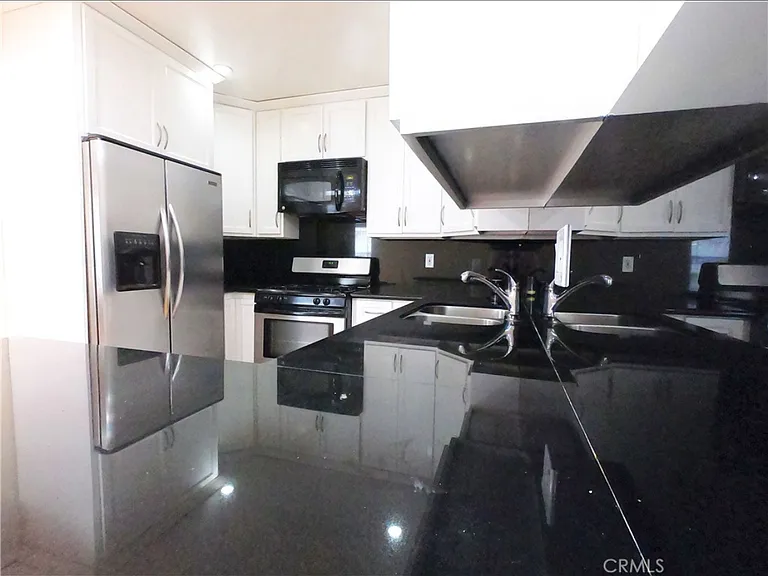 4514 E Lavante St — Photo 7