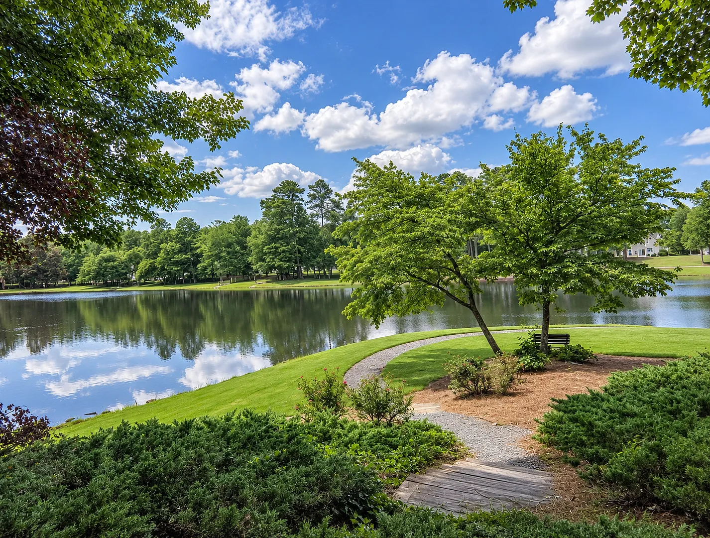 Spectacular Lake View Townhome in Alpharetta 3 Bedrooms + Office | Available Now — Photo 1