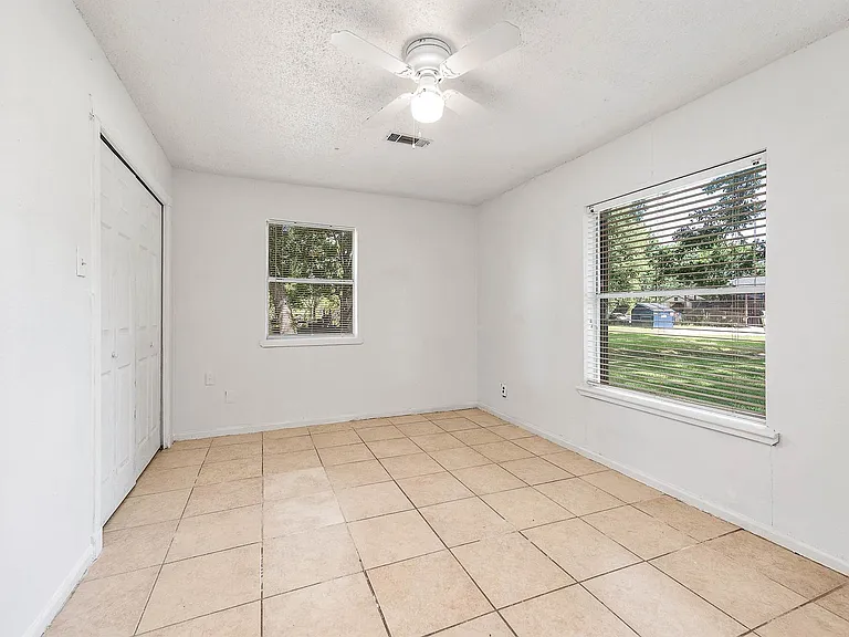 455 County Road 129B — Photo 6
