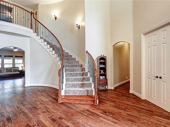 4th image of 1201 Monticello Dr