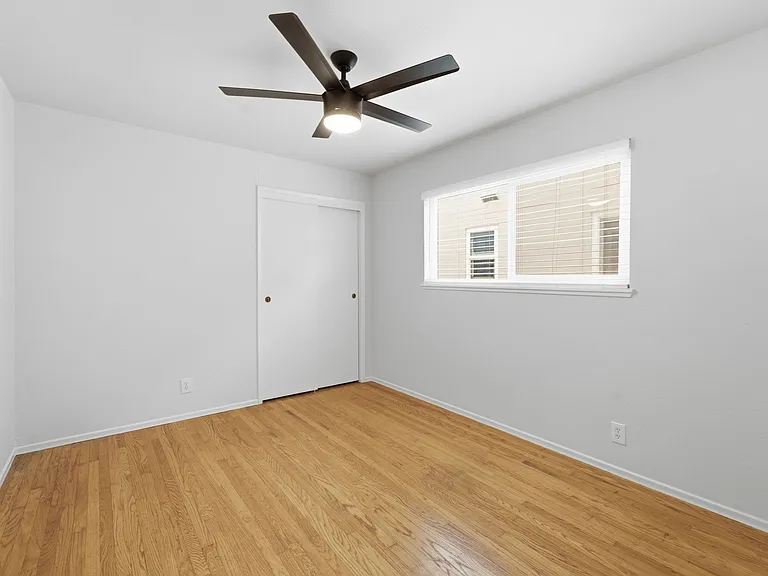 2312 P St #2 — Photo 10