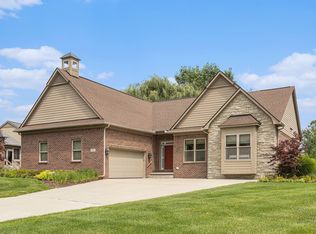 2307 Quaker Ridge Dr, Ann Arbor, MI 48108