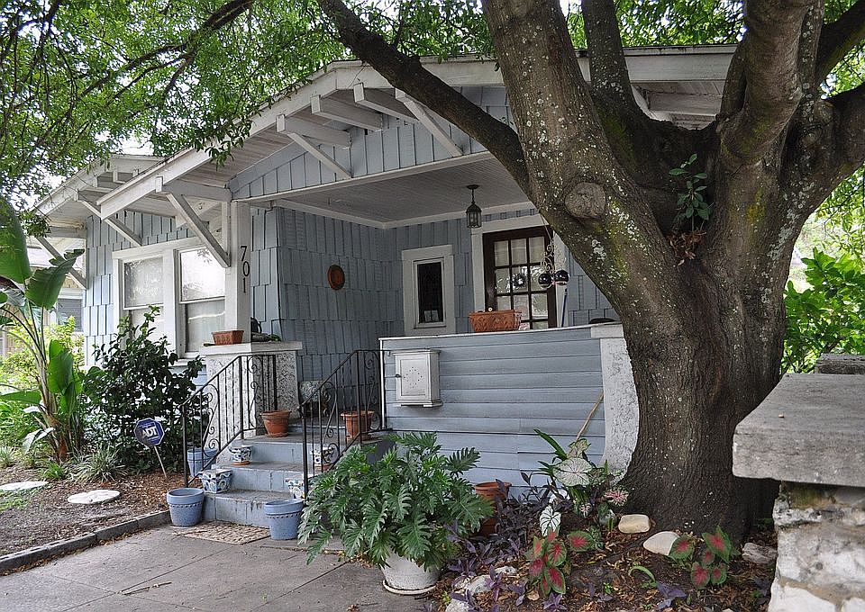 1st image of 701 S Bungalow Ter