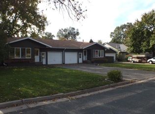 904 & 906 Laurel Ave, Hudson, WI 54016