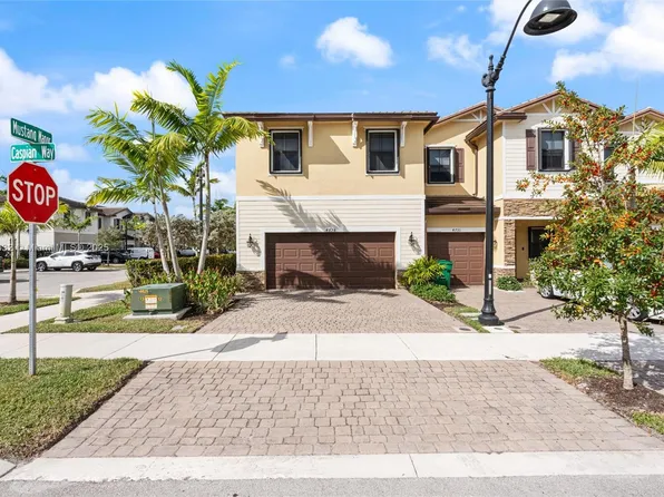 4735 Caspian Way, Davie, FL 33314