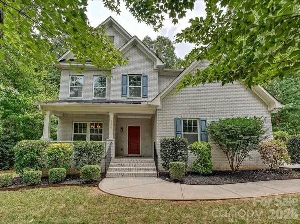 1336 Huntcliff Dr, Waxhaw, NC 28173