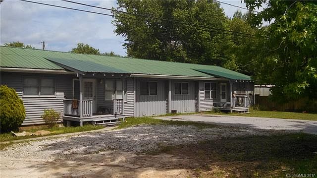 1st image of 113 Florence St #115