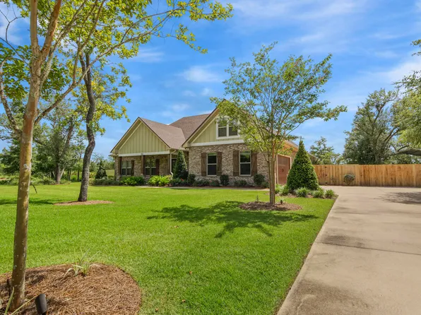 9801 Summer Creek Dr, Southport, FL 32409