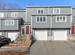 31 Blithewood Ave APT 1204, Worcester, MA 01604