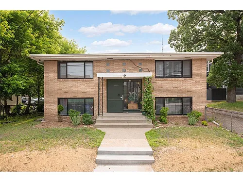 15 Malcolm Ave SE #4 Photo 1